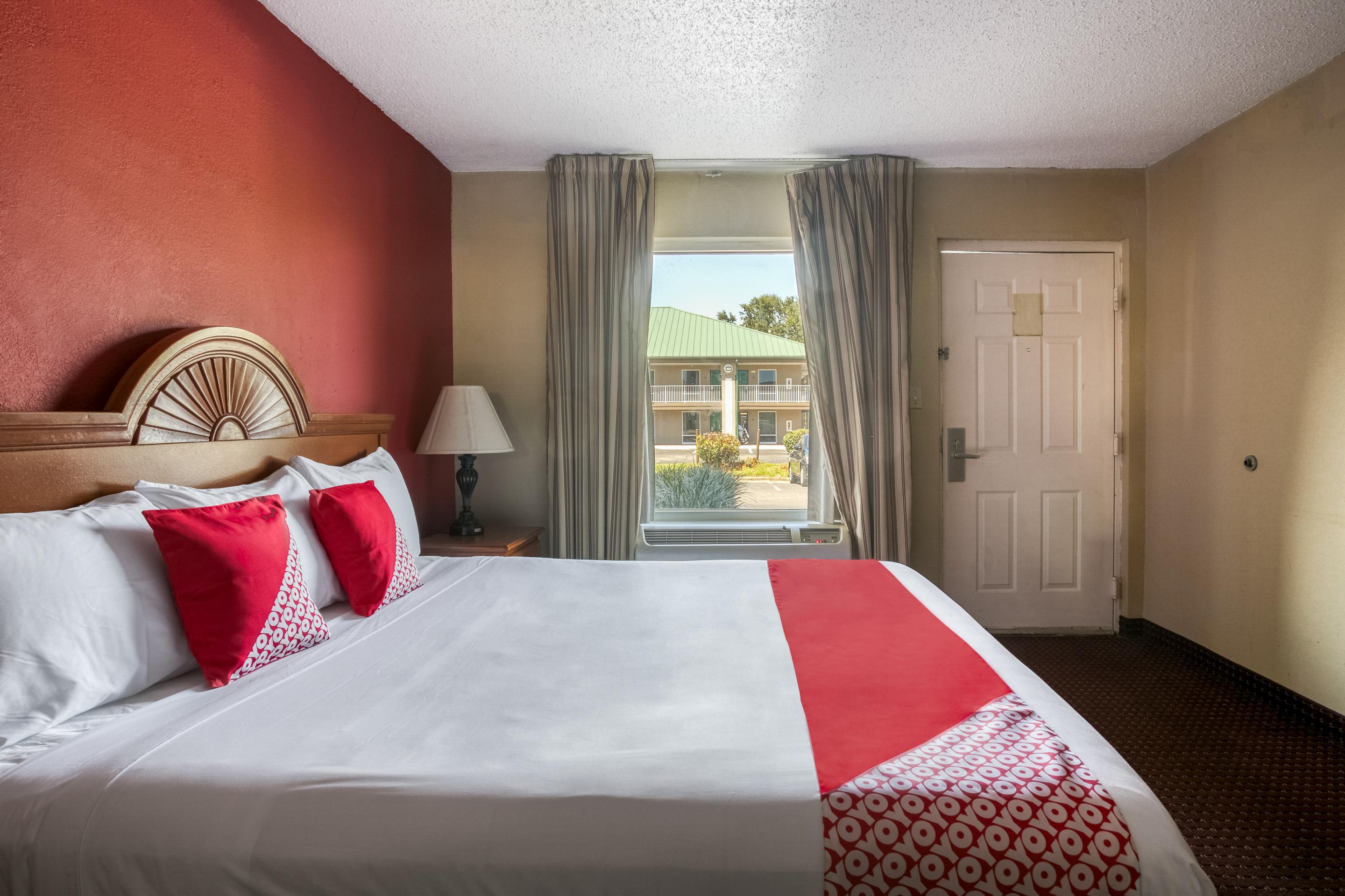 Baymont By Wyndham Marianna Hotel Exterior foto